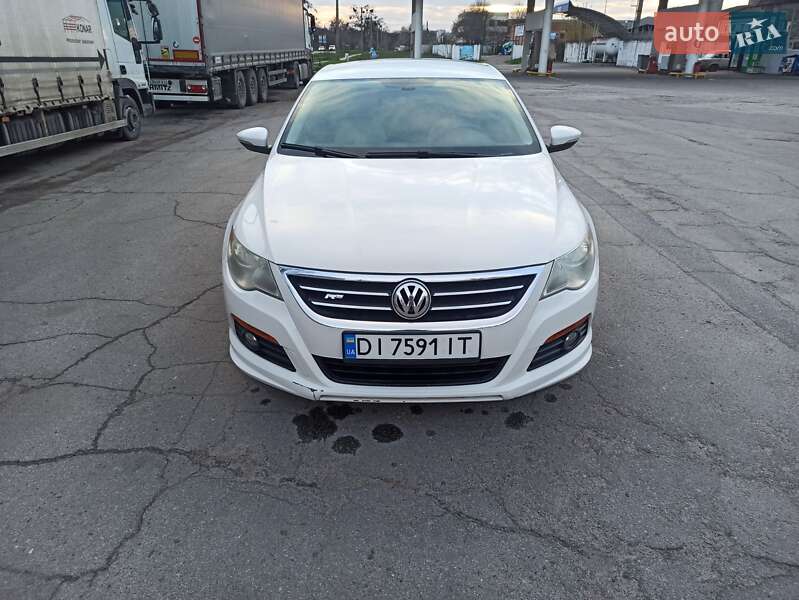 Купе Volkswagen CC / Passat CC 2011 в Полтаве