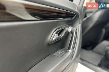 Купе Volkswagen CC / Passat CC 2013 в 