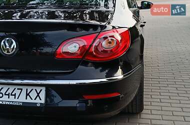 Купе Volkswagen CC / Passat CC 2010 в 