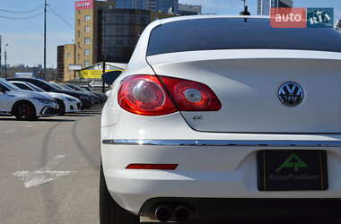 Купе Volkswagen CC / Passat CC 2010 в 