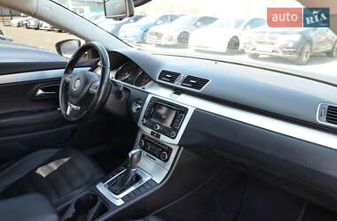 Купе Volkswagen CC / Passat CC 2010 в 
