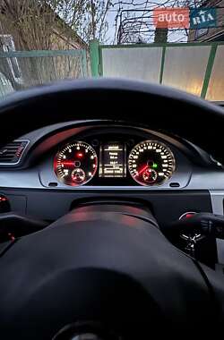 Купе Volkswagen CC / Passat CC 2012 в 