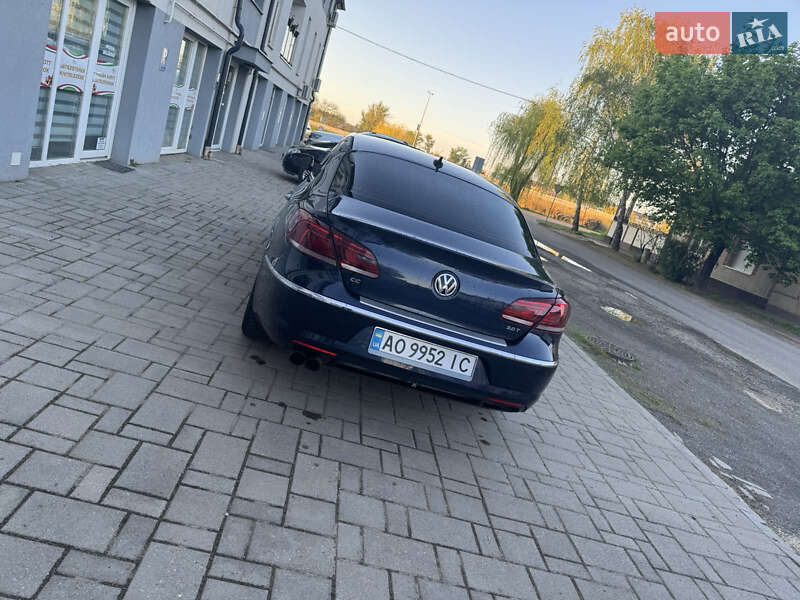 Купе Volkswagen CC / Passat CC 2013 в Ужгороде