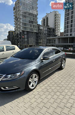 Купе Volkswagen CC / Passat CC 2013 в 