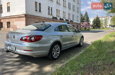 Купе Volkswagen CC / Passat CC 2011 в 