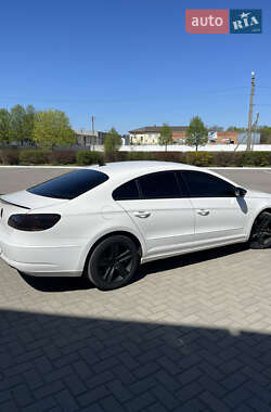 Купе Volkswagen CC / Passat CC 2012 в 