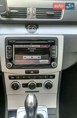 Купе Volkswagen CC / Passat CC 2012 в 