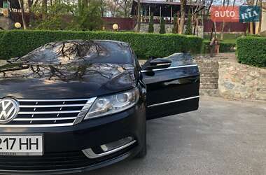 Купе Volkswagen CC / Passat CC 2012 в 