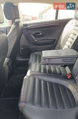 Купе Volkswagen CC / Passat CC 2013 в 