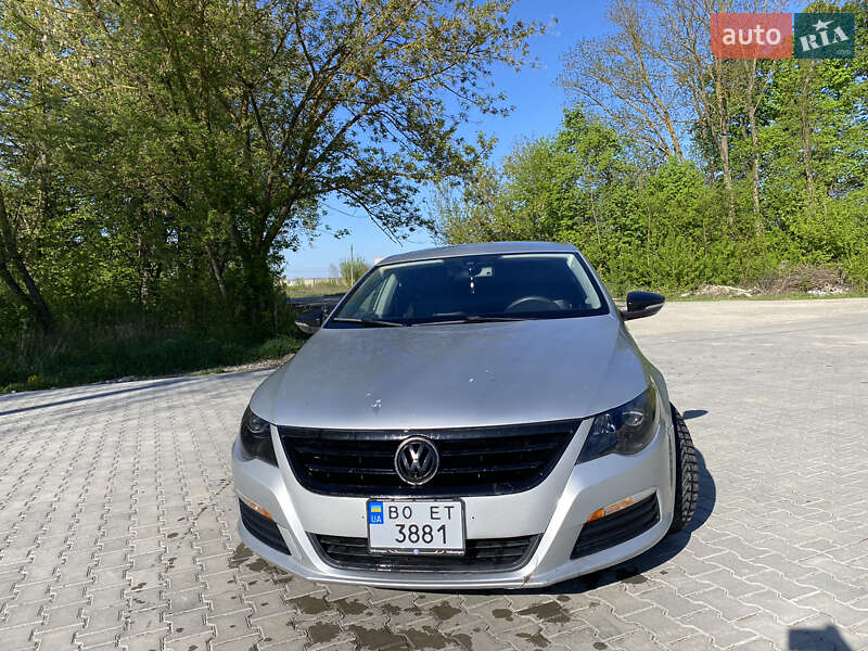 Купе Volkswagen CC / Passat CC 2010 в 