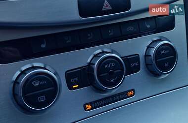 Купе Volkswagen CC / Passat CC 2012 в 