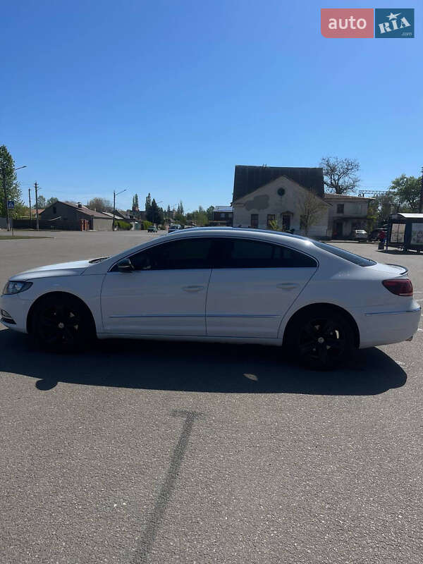 Купе Volkswagen CC / Passat CC 2012 в Покрові