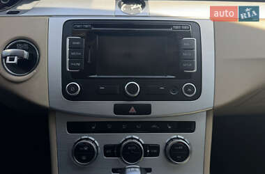 Купе Volkswagen CC / Passat CC 2014 в 