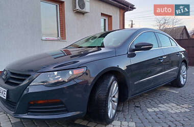 Купе Volkswagen CC / Passat CC 2011 в Прилуках