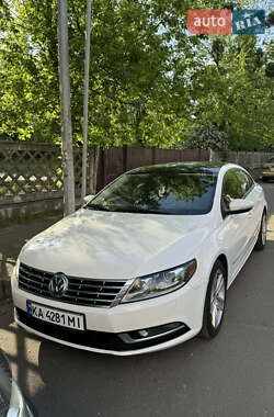 Купе Volkswagen CC / Passat CC 2012 в Киеве