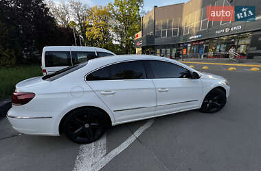 Купе Volkswagen CC / Passat CC 2012 в 