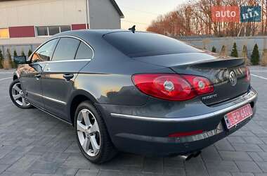Купе Volkswagen CC / Passat CC 2010 в 