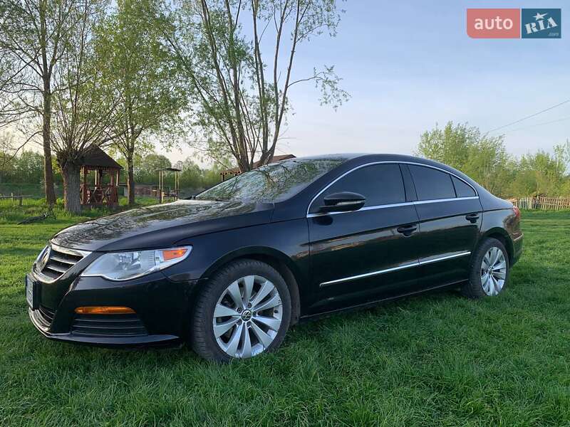 Купе Volkswagen CC / Passat CC 2010 в 