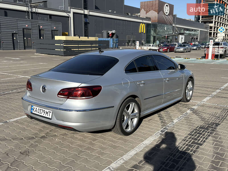Купе Volkswagen CC / Passat CC 2014 в Киеве