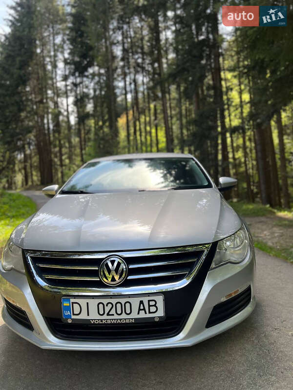 Купе Volkswagen CC / Passat CC 2010 в Львові