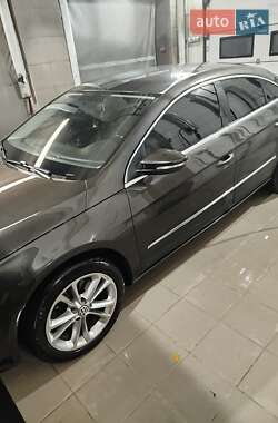 Купе Volkswagen CC / Passat CC 2012 в 