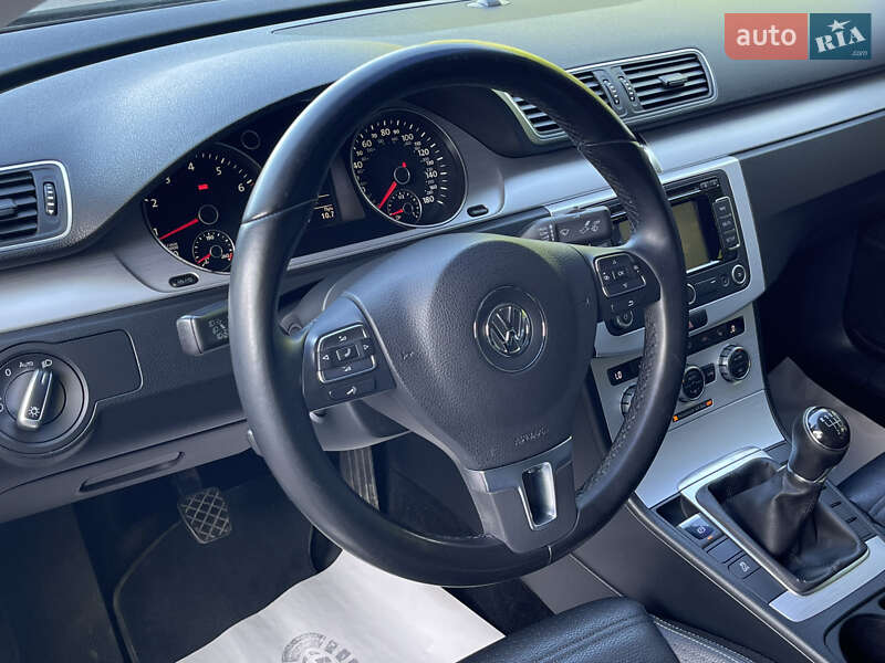 Купе Volkswagen CC / Passat CC 2014 в Ровно