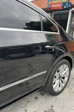 Купе Volkswagen CC / Passat CC 2012 в 