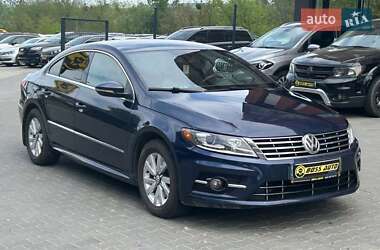 Купе Volkswagen CC / Passat CC 2014 в Чернівцях