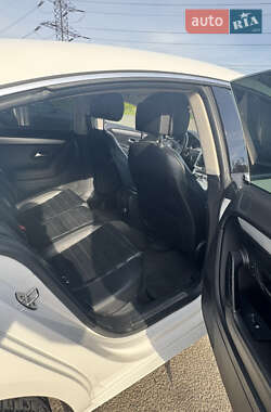 Купе Volkswagen CC / Passat CC 2013 в 