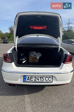 Купе Volkswagen CC / Passat CC 2013 в 
