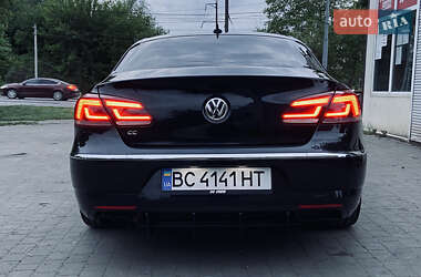 Купе Volkswagen CC / Passat CC 2012 в 
