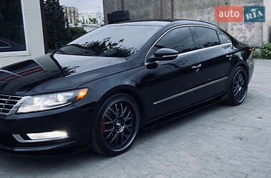 Купе Volkswagen CC / Passat CC 2012 в Львові