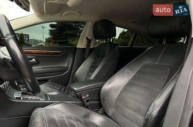 Купе Volkswagen CC / Passat CC 2012 в 