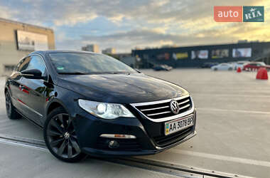 Купе Volkswagen CC / Passat CC 2009 в 