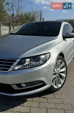 Купе Volkswagen CC / Passat CC 2013 в Львове