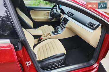 Купе Volkswagen CC / Passat CC 2015 в 