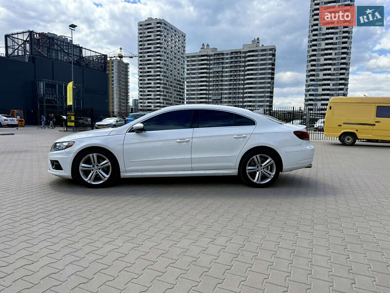Купе Volkswagen CC / Passat CC 2013 в Киеве