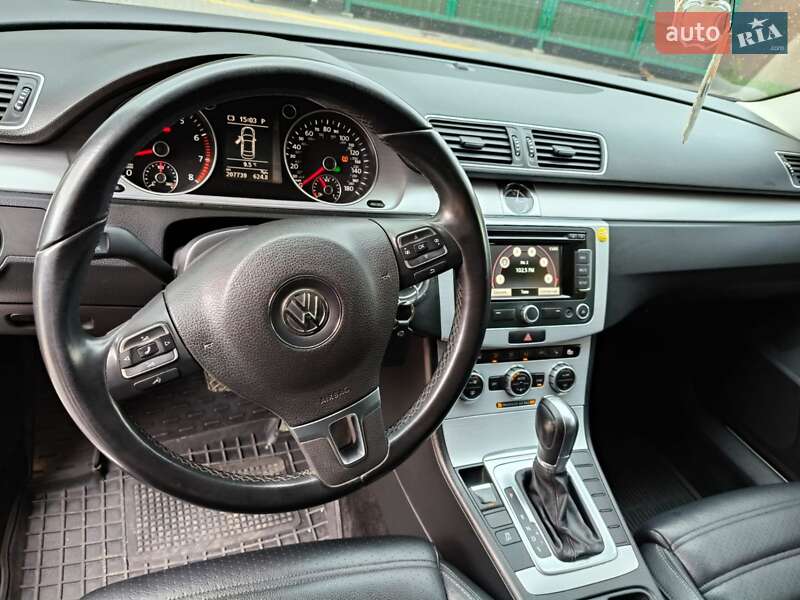 Купе Volkswagen CC / Passat CC 2015 в Хмельницком