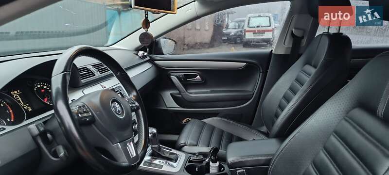 Купе Volkswagen CC / Passat CC 2010 в 