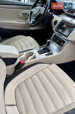 Купе Volkswagen CC / Passat CC 2010 в 