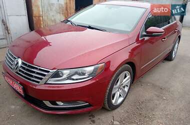 Купе Volkswagen CC / Passat CC 2015 в Києві