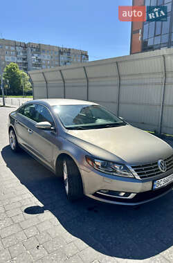 Купе Volkswagen CC / Passat CC 2012 в 