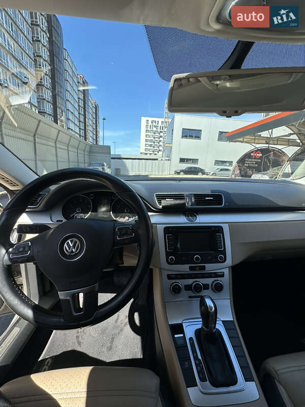 Купе Volkswagen CC / Passat CC 2012 в Львові фото 12 Купе Volkswagen CC / Passat CC 2012 в Львові