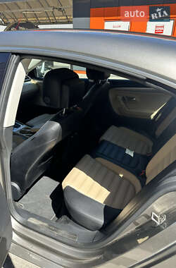 Купе Volkswagen CC / Passat CC 2012 в 