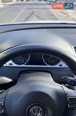 Купе Volkswagen CC / Passat CC 2013 в 