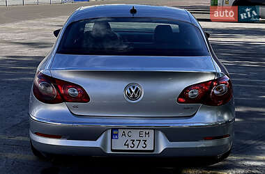 Купе Volkswagen CC / Passat CC 2010 в 