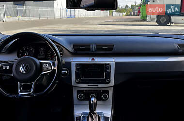 Купе Volkswagen CC / Passat CC 2010 в 