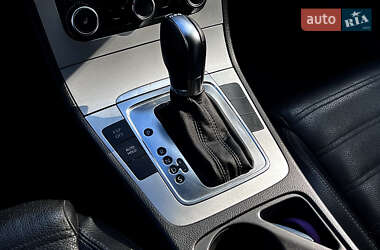 Купе Volkswagen CC / Passat CC 2010 в 