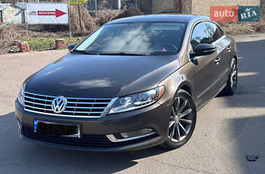 Купе Volkswagen CC / Passat CC 2014 в Києві