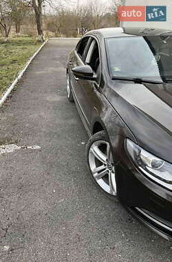 Купе Volkswagen CC / Passat CC 2012 в 